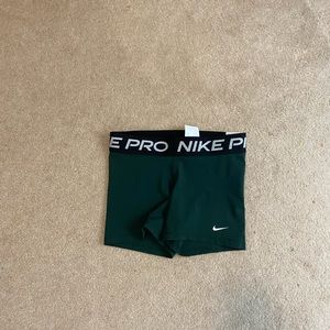 Nike pros green